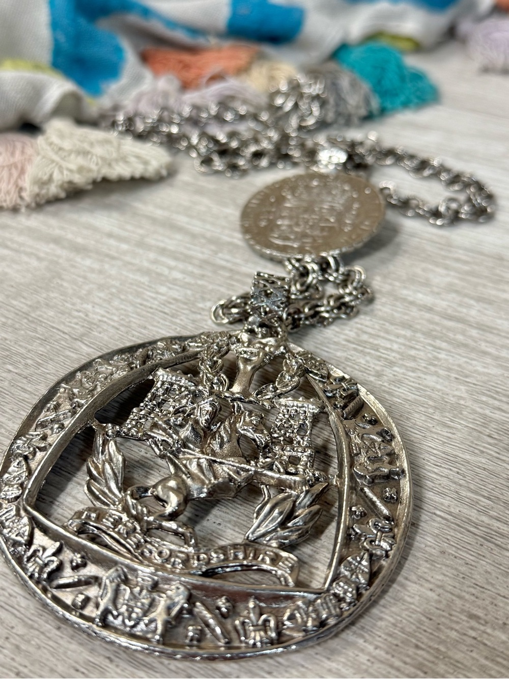 Vintage Herefordshire Crest Ornate Pendant Pewter Necklace